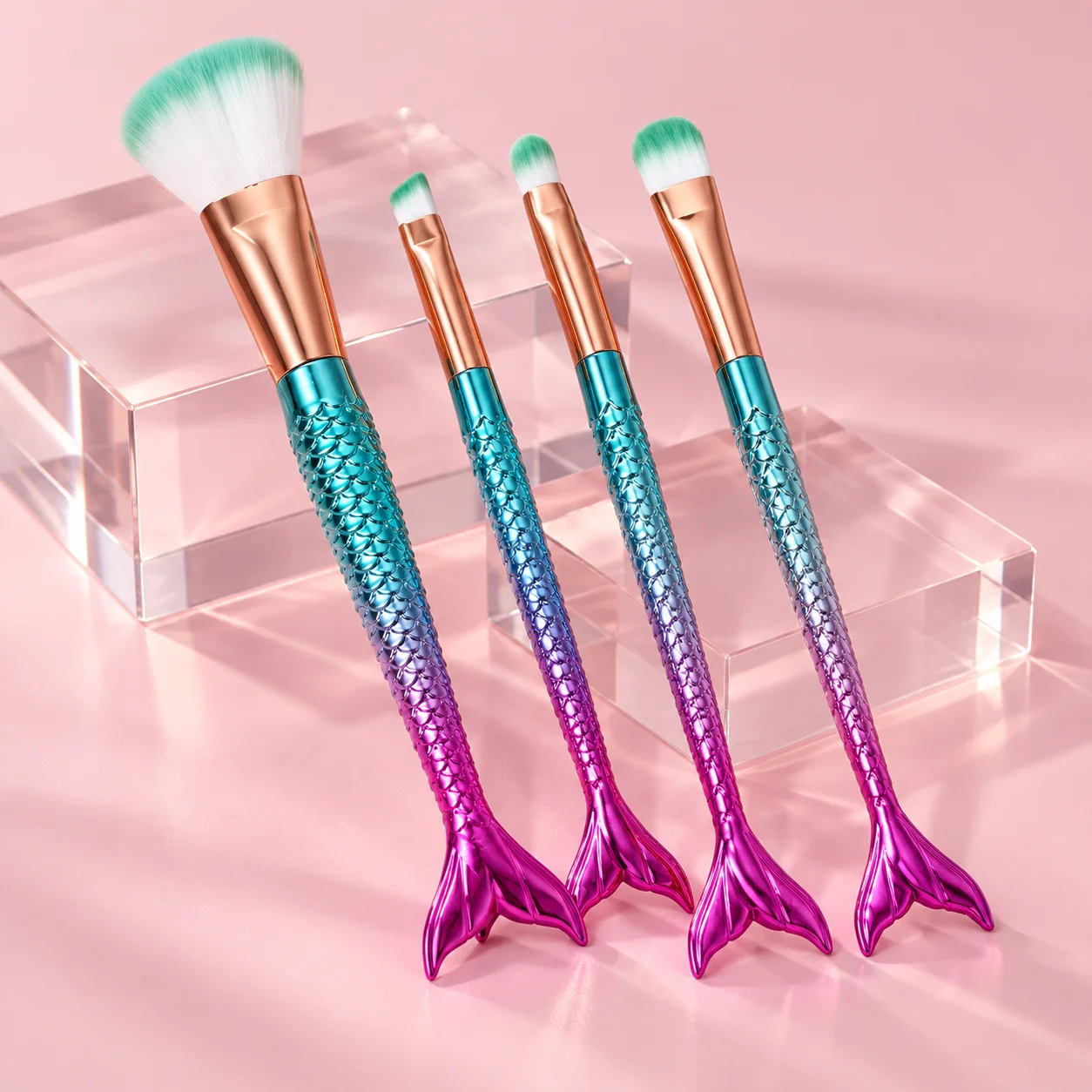 Kit de Pincéis para Maquiagem Sereia 4 Peças Azul e Roxo · Sem Marca