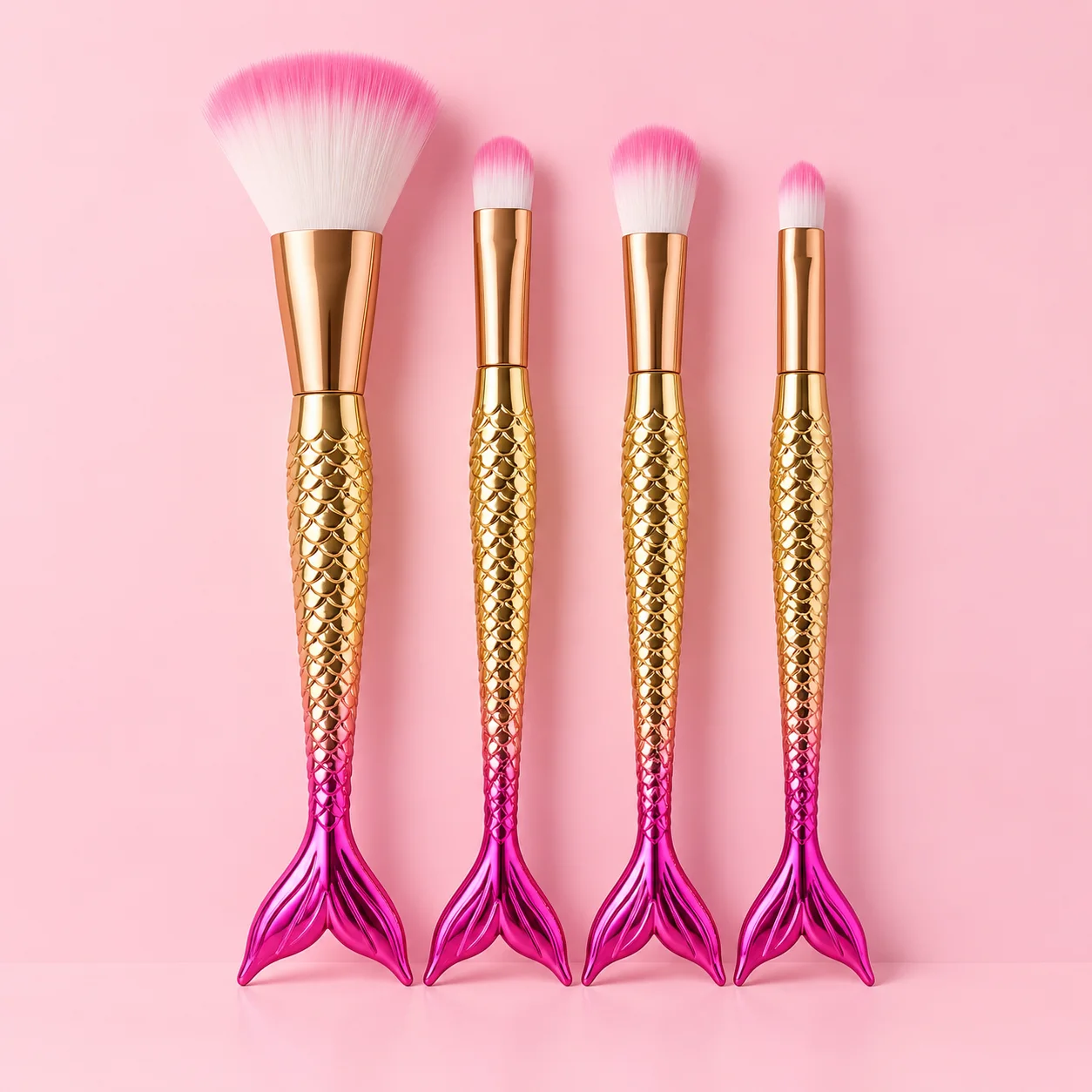 Pinceis de Sereia Dourado com Rosa Pink | Pincel de Maquiagem · Sem Marca